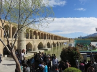 Pont Si-o-se Pol Ispahan lors du Norouz