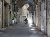 rue vide du bazar d'ispahan
