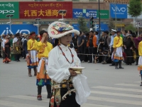 habit-traditionel-tibet-yushu-festival (1)